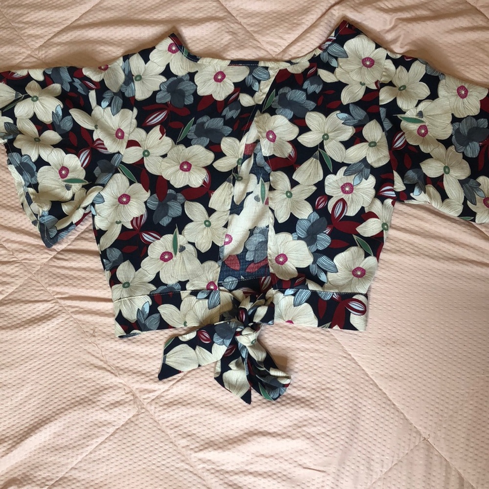 Shirt - Picture 2 of 2